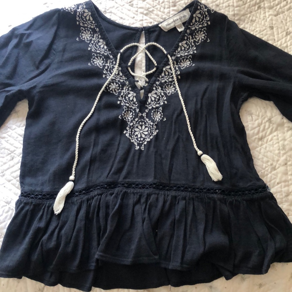 Blue peplum top xs